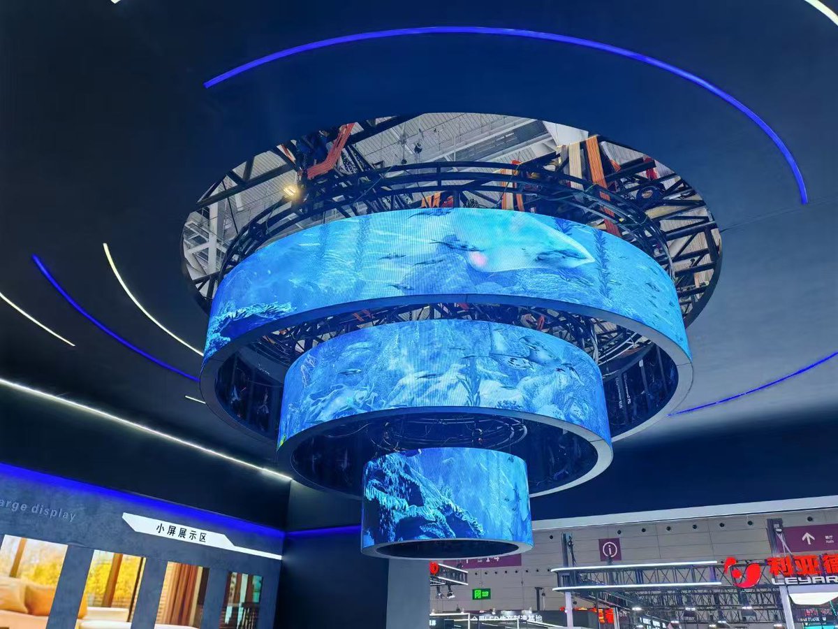 TracyHu16's tweet image. #Customizeddesign #Cylindricalscreen #ledvideowall #leddisplayscreen #leddigital #cylinder
Can be do p2 p2.5, p3, p4, p5, with #flexible #ledmodule.
more details please contact Tracy now:
Email: tracy@szscree.com
Call/WeChat/WhatsApp: 0086-18316843344 / 0086-13425244569