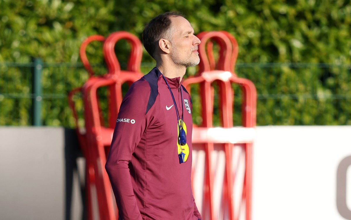 Marc Aspland (@marcaspland) on Twitter photo Time for new England coach Thomas Tuchel to soak up the sun and consider those formations, piece by <a href="/HKhaliqueLoonat/">Hamzah Khalique-Loonat</a> for <a href="/TimesSport/">Times Sport</a> thetimes.com/sport/football… Time for new England coach Thomas Tuchel to soak up the sun and consider those formations, piece by <a href="/HKhaliqueLoonat/">Hamzah Khalique-Loonat</a> for <a href="/TimesSport/">Times Sport</a> thetimes.com/sport/football…