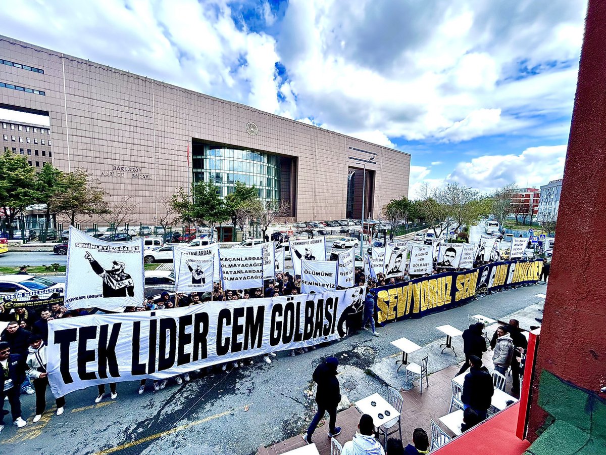 Haksız yere yaklaşık 5 aydır tutuklu bulunan Ağabeyimiz Cem Gölbaşı ve kardeşlerimiz adalet yerini bularak tahliye olmuştur. #GFBDEVILS
