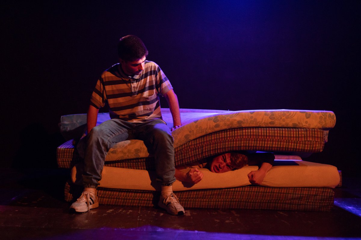 GVA Cultura (@gvacultura) on Twitter photo 🎭El Teatre Principal de València presenta l'obra de teatre documental ‘Dirrrty boys’
👉un 'True crime’ que ens parla de les segones oportunitats
🗓️22 i 23 de març
<a href="/GVAivc/">Institut Valencià de Cultura - GVA</a>
comunica.gva.es/es/detalle?id=… 🎭El Teatre Principal de València presenta l'obra de teatre documental ‘Dirrrty boys’
👉un 'True crime’ que ens parla de les segones oportunitats
🗓️22 i 23 de març
<a href="/GVAivc/">Institut Valencià de Cultura - GVA</a>
comunica.gva.es/es/detalle?id=…