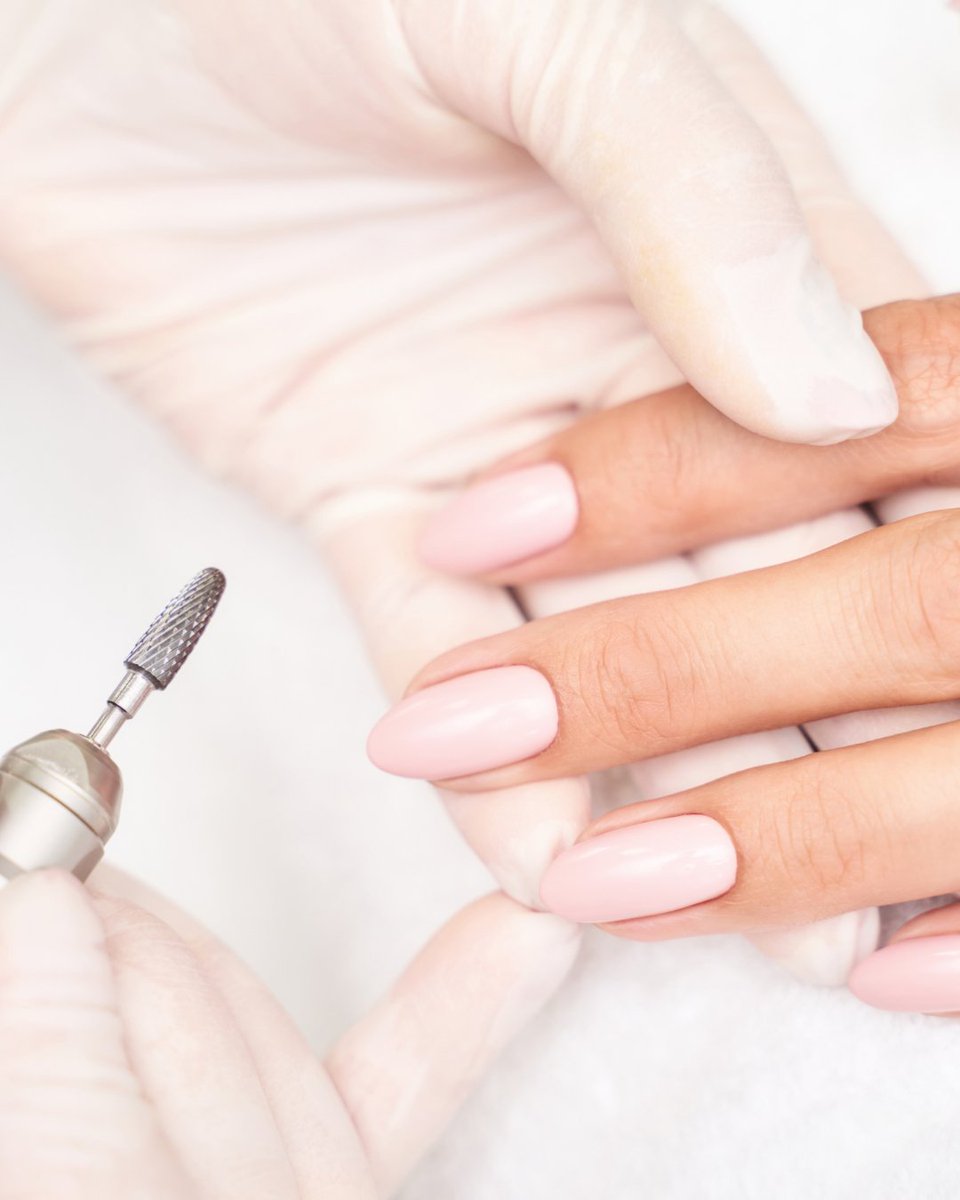 TheSpiresBarnet's tweet image. Give your nails a spring refresh at Living it Up Beauty with soft pastel shades perfect for the season. 💅💗

#springnails #nailsalon #barnet #thespires