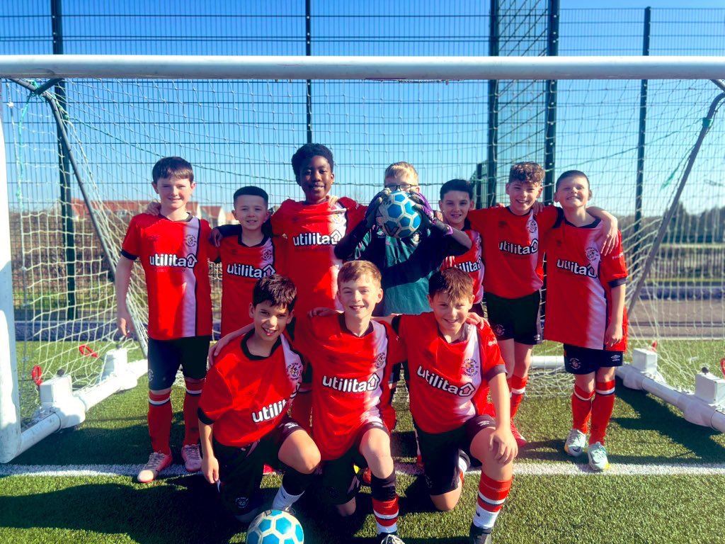Yesterday, we hosted the Utilita Kids Cup Championship South Regional Final and what a fantastic day of football it was🏆

All 12 schools representing the charitable arms of Championship clubs showcased incredible skill, teamwork, and sportsmanship throughout the competition⚽️

A