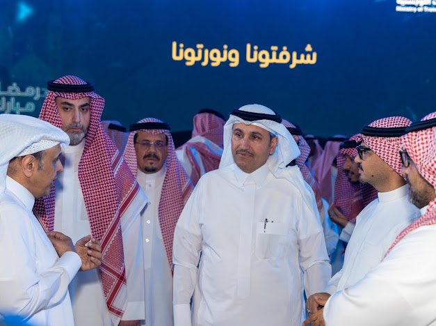 EngMElhag's tweet photo. سعدت بحضور السحور السنوي لـ وزارة النقل والخدمات اللوجستية، في أجواء ودية تعزز التعاون والعلاقات المهنية. كل الشكر للقيادات الداعمة والمنظمين.
@SaudiTransport 
#رمضان_مبارك #تواصل_وتعاون https://t.co/ebcjNChapo
