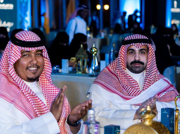 EngMElhag's tweet photo. سعدت بحضور السحور السنوي لـ وزارة النقل والخدمات اللوجستية، في أجواء ودية تعزز التعاون والعلاقات المهنية. كل الشكر للقيادات الداعمة والمنظمين.
@SaudiTransport 
#رمضان_مبارك #تواصل_وتعاون https://t.co/ebcjNChapo