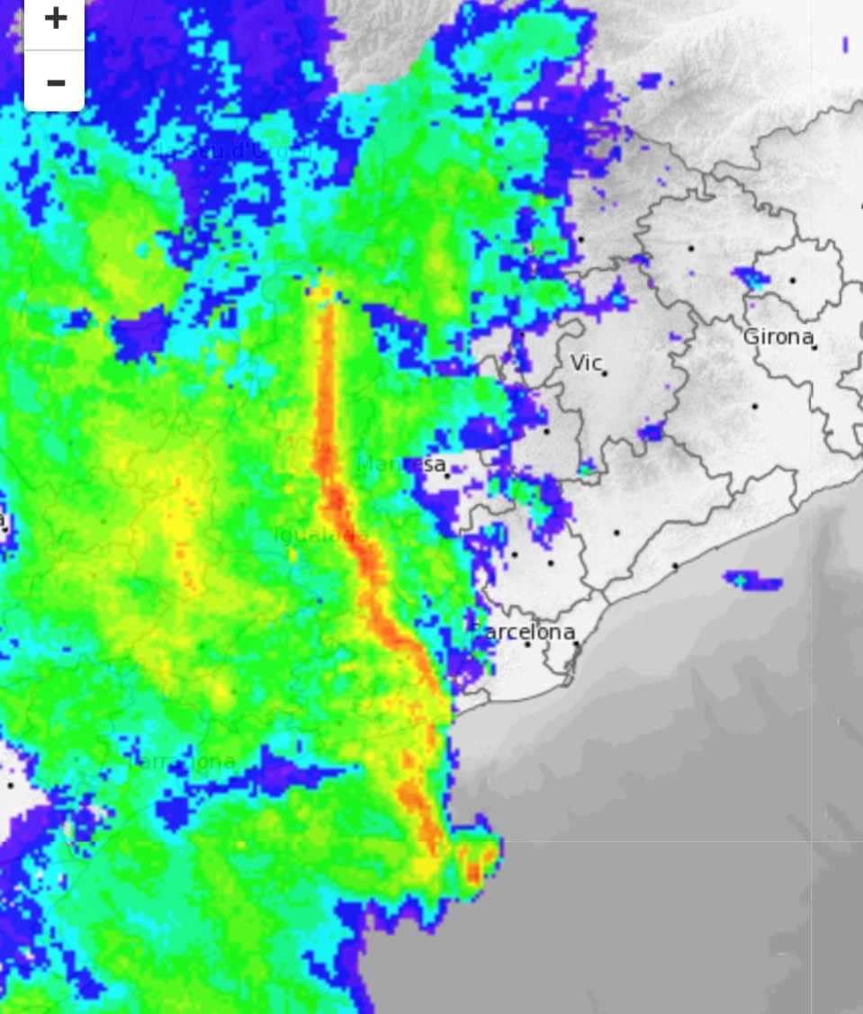 VictorFerriz's tweet image. ⛈️ Arriba la fuetada al Parc del Garraf. Imatge actual des de l'Observatori Astronòmic del Garraf, Olivella.