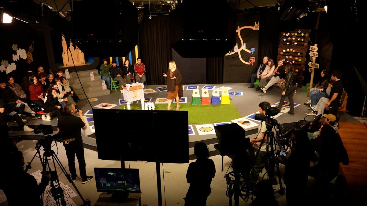 TIC-Servizo de Audiovisuais (@sdeaudiovisuais) on Twitter photo 📸 Estas imaxes son da gravación do concurso Bo Camiño! que ven de realizar o noso alumnado de 2º curso
🎬 Unha das prácticas profesionais nas que se basea a súa formación no Centro de Audiovisuais da <a href="/depulugo/">Deputación de Lugo</a> .
🔴 Próximamente na nosa canle de youtube! 📸 Estas imaxes son da gravación do concurso Bo Camiño! que ven de realizar o noso alumnado de 2º curso
🎬 Unha das prácticas profesionais nas que se basea a súa formación no Centro de Audiovisuais da <a href="/depulugo/">Deputación de Lugo</a> .
🔴 Próximamente na nosa canle de youtube!