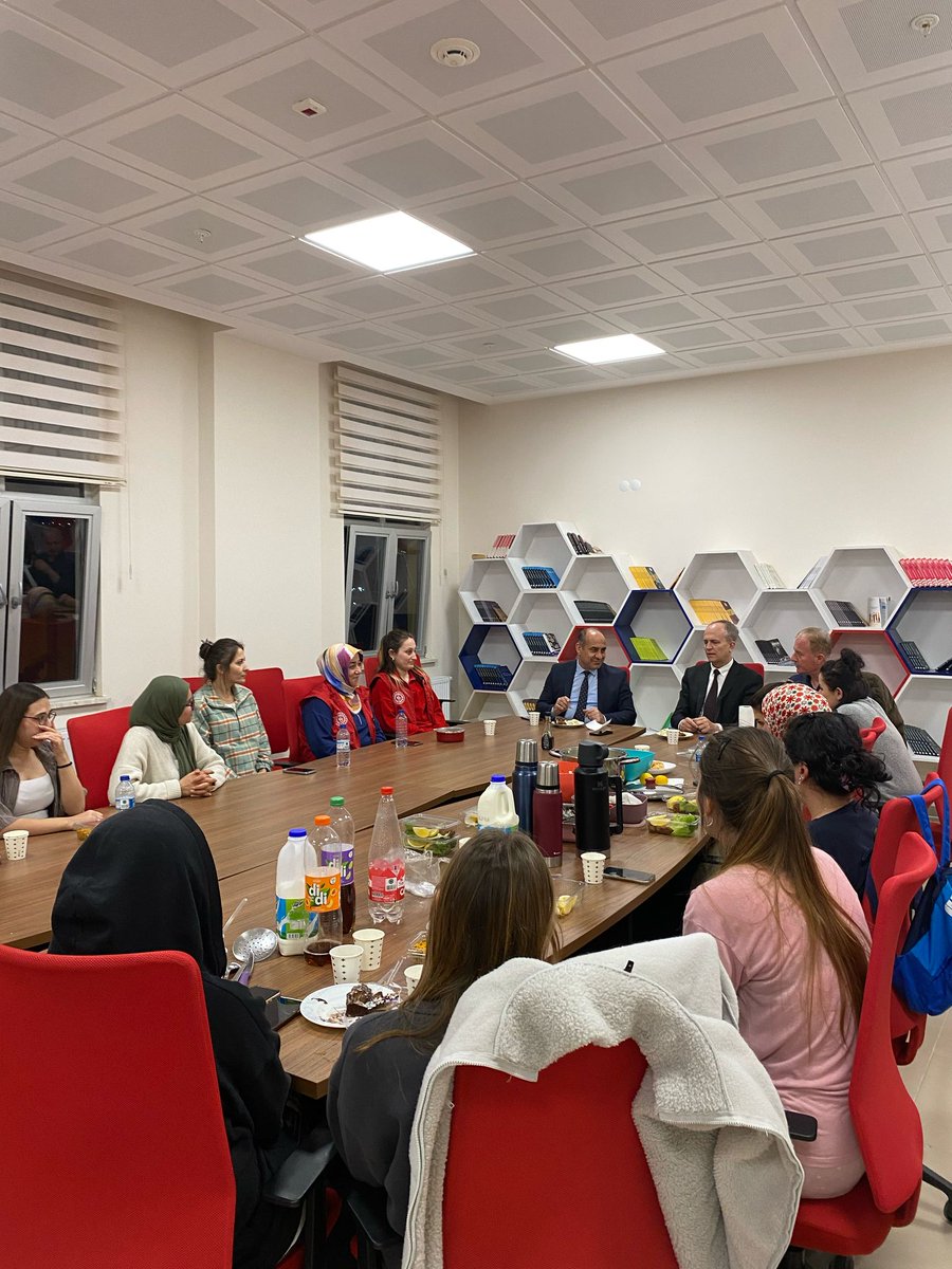 18 Mart Kyk Kız Öğrenci Yurdunda gönüllülerimizle iftarda buluştuk 🤗
