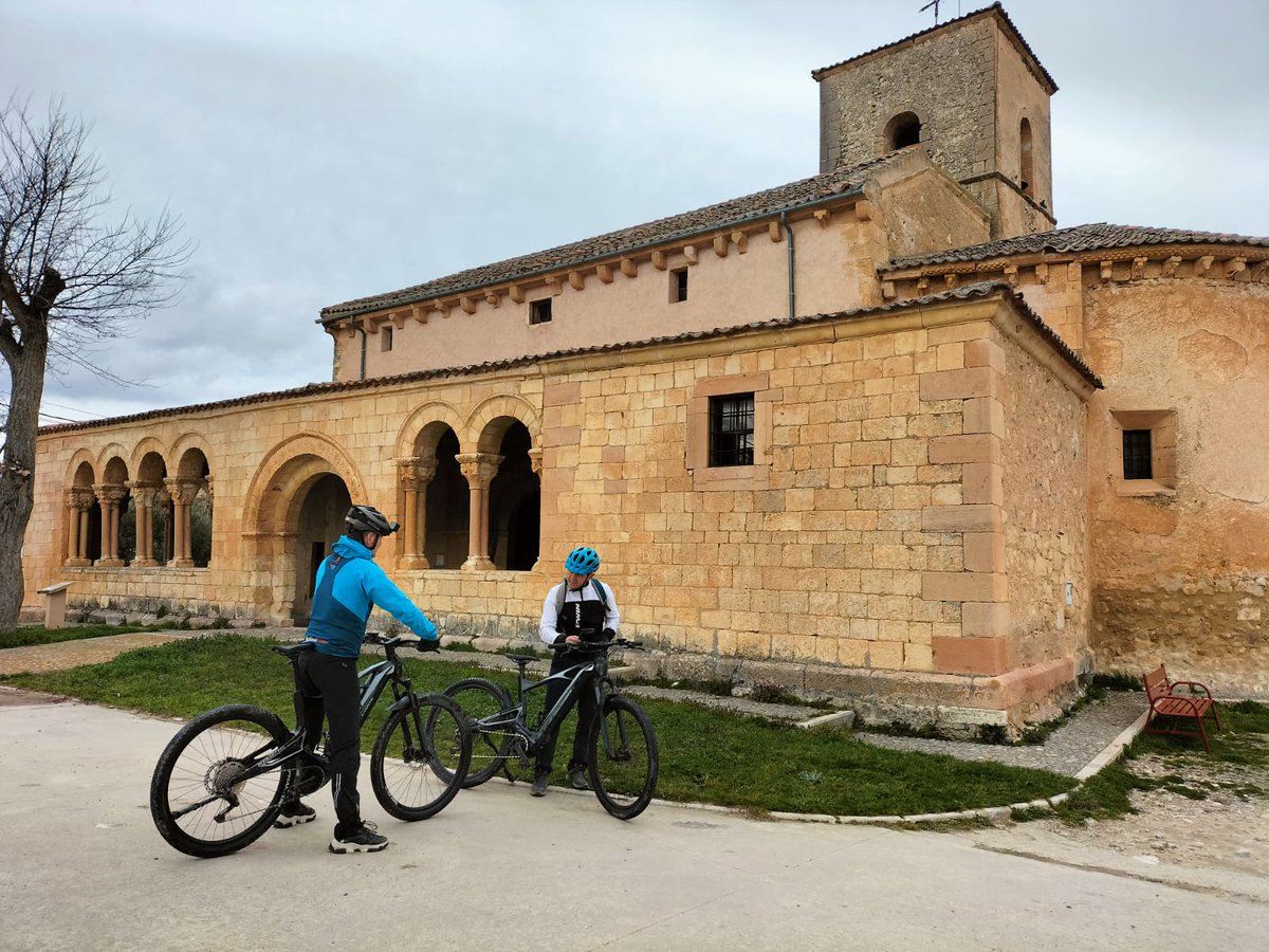 Fundación Patrimonio Natural (@patrimonionat) on Twitter photo con el objetivo de organizar viajes para disfrutar de estas rutas en #CastillayLeón. Este viaje ha sido posible gracias a la ayuda de <a href="/SpaniaiNorge/">Spania i Norge</a> y <a href="/CyLEsVida/">Turismo Castilla y León</a> y <a href="/altobernesgabio/">Alto Bernesga Biosfera</a> #Segovia #Leonesp 🚵♂️🚵♀️🚵💪 con el objetivo de organizar viajes para disfrutar de estas rutas en #CastillayLeón. Este viaje ha sido posible gracias a la ayuda de <a href="/SpaniaiNorge/">Spania i Norge</a> y <a href="/CyLEsVida/">Turismo Castilla y León</a> y <a href="/altobernesgabio/">Alto Bernesga Biosfera</a> #Segovia #Leonesp 🚵♂️🚵♀️🚵💪