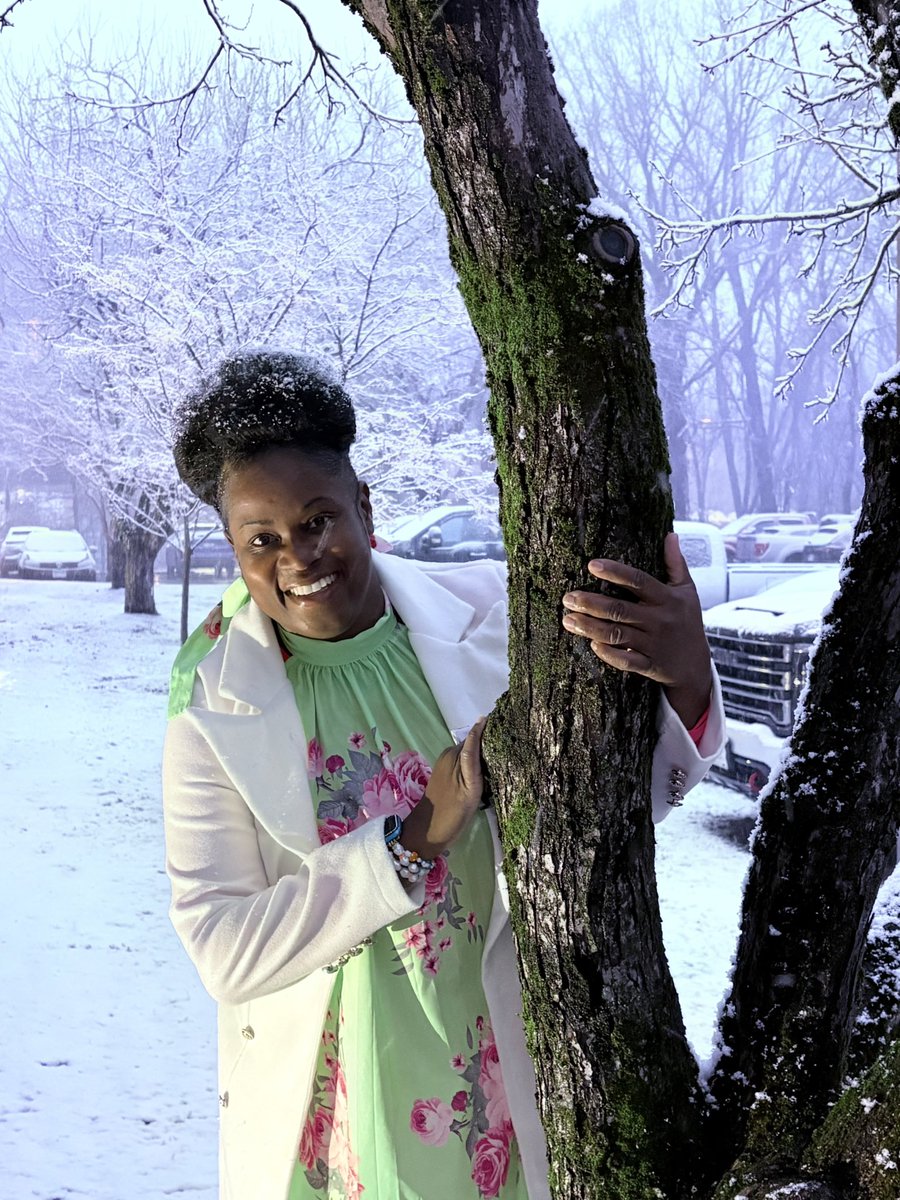 Dr. India White tweet media