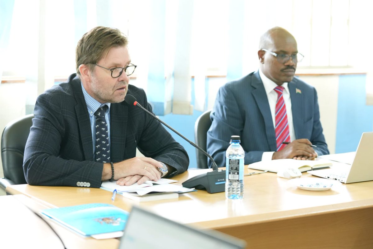 UoNLawFaculty's tweet photo. Strengthening @NorwayInKenya ties! Productive discussions with @UoNLawFaculty and the Norwegian Embassy centered on democracy, youth empowerment, and expanding academic partnerships through collaborative research initiatives. @uonbi #WCNREG #HumanRights https://t.co/TBZQvuQPQO