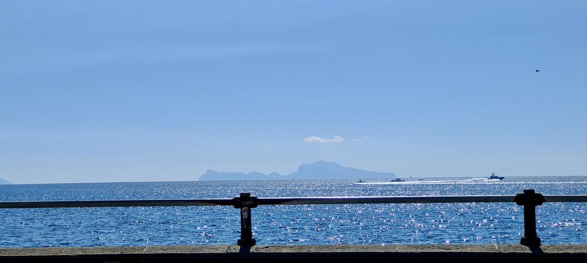 Buongiorno!
Capri #Napoli