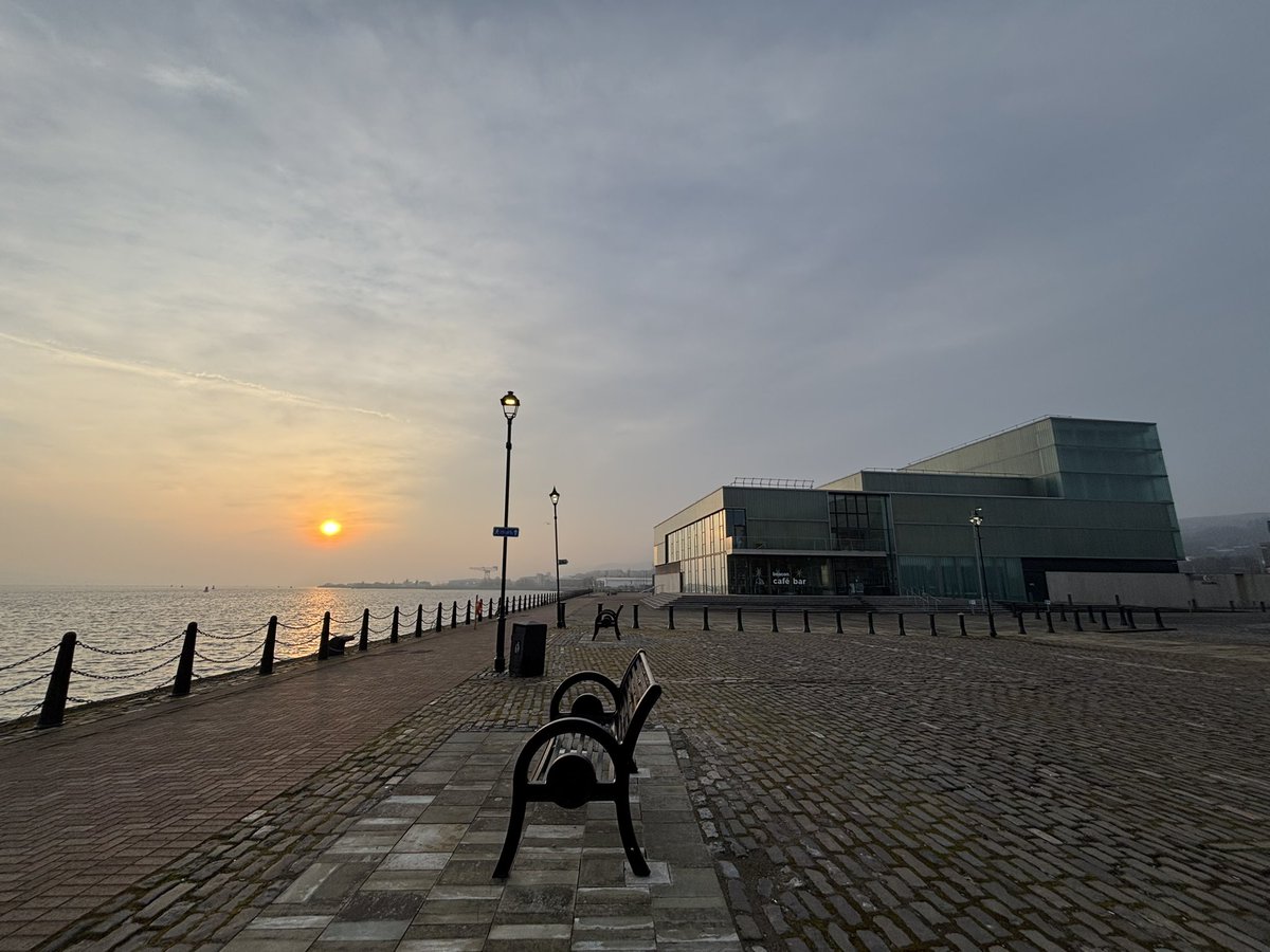 Beacon Arts Centre, Greenock 

#goodmorning #morning #travel