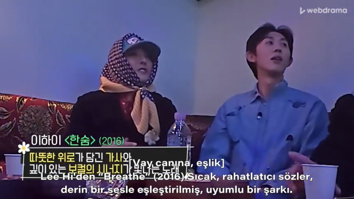 teachmesensei_'s tweet photo. kim go eun da çok güzel şarkı söylüyorlar sesinden övgüyle bahsediyorlar biraz söylerken utanıyor ama şarkıya odaklanmış durumda takılıyor #GoodDay #gooddayep5 https://t.co/QpPlXqiBYm
