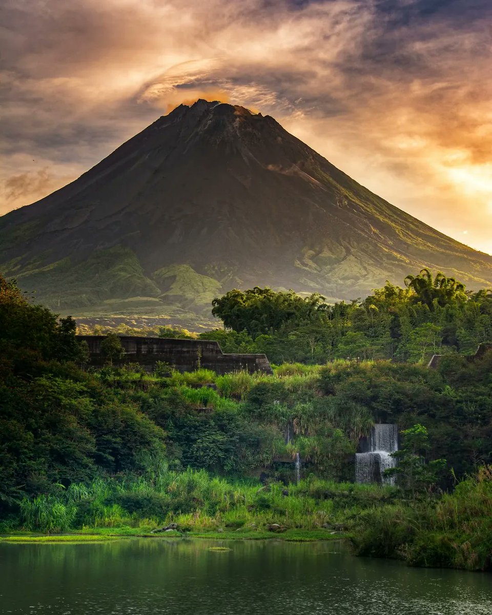 🔄✨ Switch. Shoot. Repeat. 

The Freewell M2 Magnetic Quick Swap keeps you ready for any shot — fast, smooth, effortless. 

Huge thanks to @m.sairoji.a for perfect filter in action.

#FreewellGear #QuickSwap