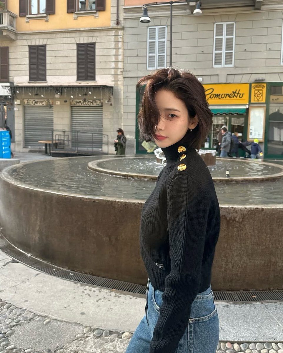 ㅤ𝗆𝗈𝗈𝖽𝗒,   𝖼𝗅𝗎𝗆𝗌𝗒,   𝖺𝗇𝖽   𝗉𝗋𝖾𝗍𝗍𝗒   ઈઉ