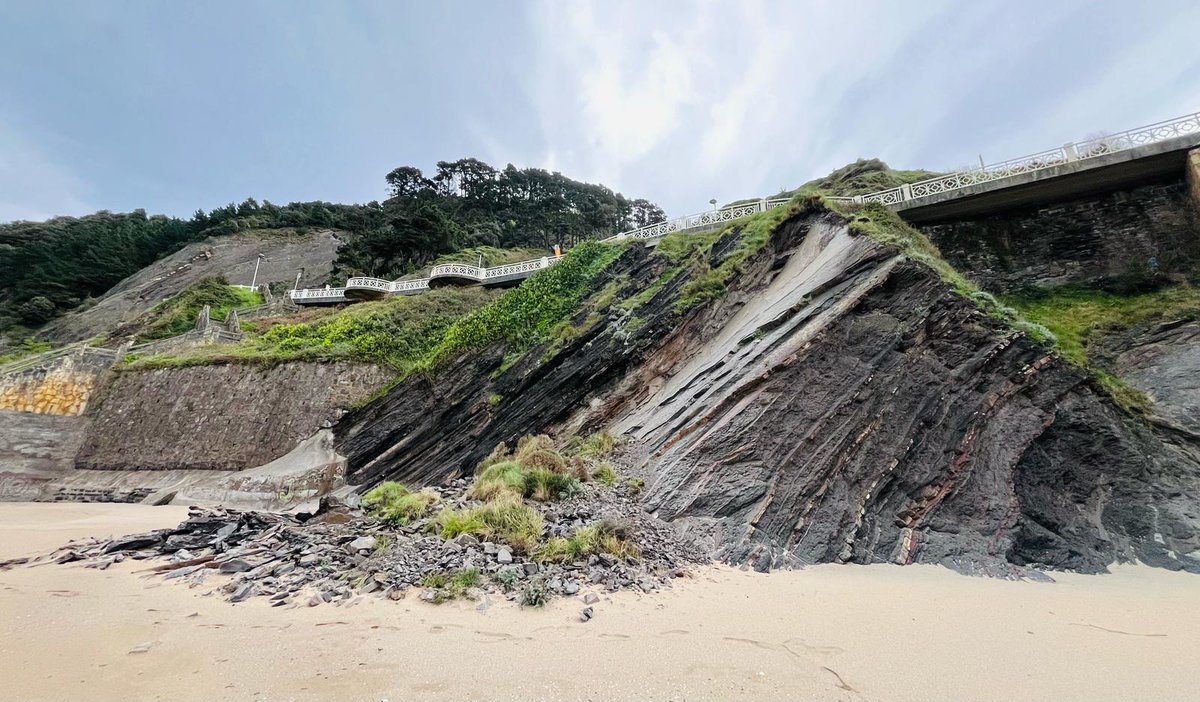 Geoparkea tweet media