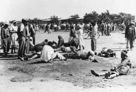Sinawo_Thambo's tweet photo. “Zakukhala, imbumbulu, imbumbulu zama’Bhulu. Hlala ucinga ama’Afrika ase’Khaya eAzania. Sobukwe!”

#RememberSharpeville https://t.co/z0P8sQezRz