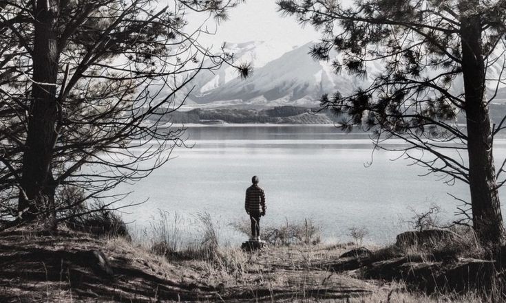 Ζωή που "πρέπει" να τη ζήσεις δεν είναι ζωή...