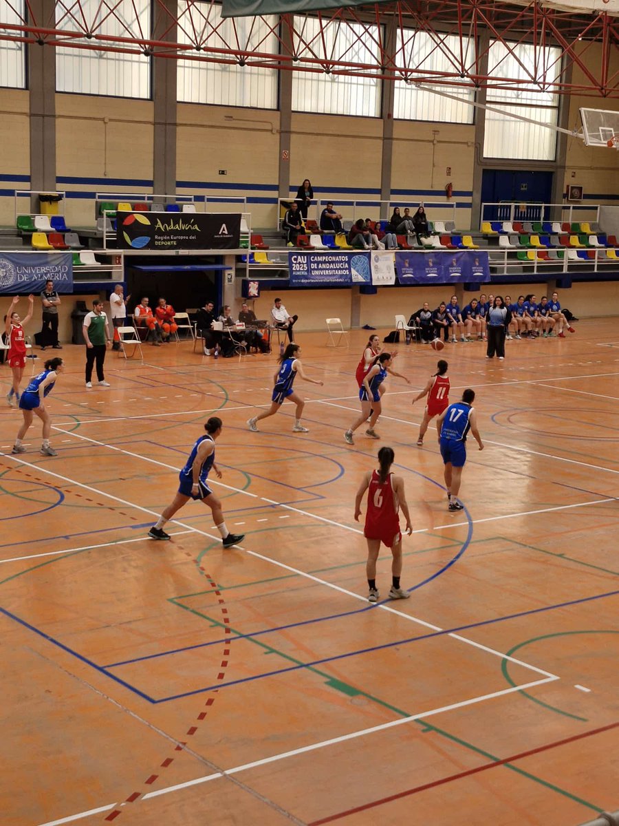 DeporteAND's tweet photo. ✅️ Un total de 2.300 deportistas se han dado cita en #Almería en los 🏆 Campeonatos de #Andalucía Universitarios,  que finalizaron ayer con gran éxito, organizados por la @ualmeria

¡Todo un espectáculo de promoción deportiva! 👏👏👏

#AndalucíaElLugarDelDeporte https://t.co/wMBhvAibxU