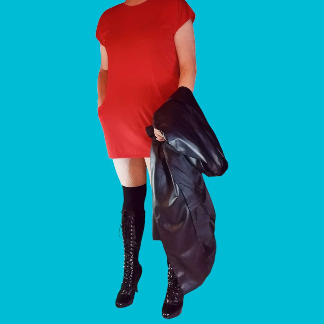 12_centimetres's tweet image. #alternative
#impermeable
#cuir
#robe
#roberouge
#collants
#resilles
#bas
#basetcollants
#bottes
#Funtasma