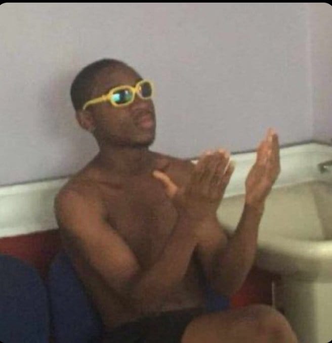 Tu link Uhuru Park kuanzia 2pm where gates will be opening for the M-PESA  major 18 and over concert to celebrate turning 18 today. Happy birthday and thank you for making this M-PESA NATION <a href="/SafaricomPLC/">Safaricom PLC</a>
Halafu <a href="/Manuh_Mmoja/">Manuh</a> &amp; <a href="/HonMotto/">Hon. Motto Andrew</a>
hii msikose 
#MPESANATION