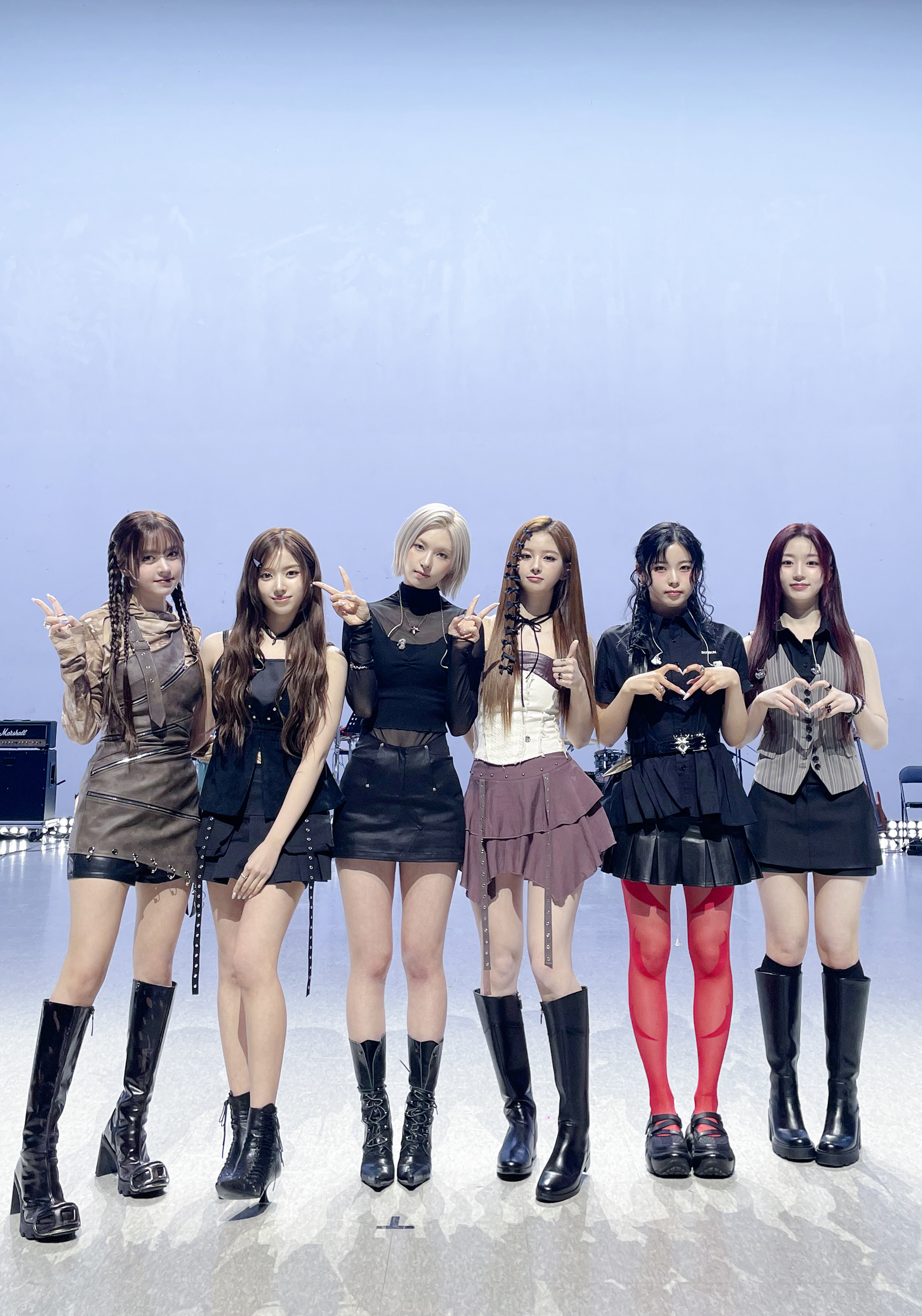 GmjLW2zbwAAsMqs?format=jpg&name=4096x4096