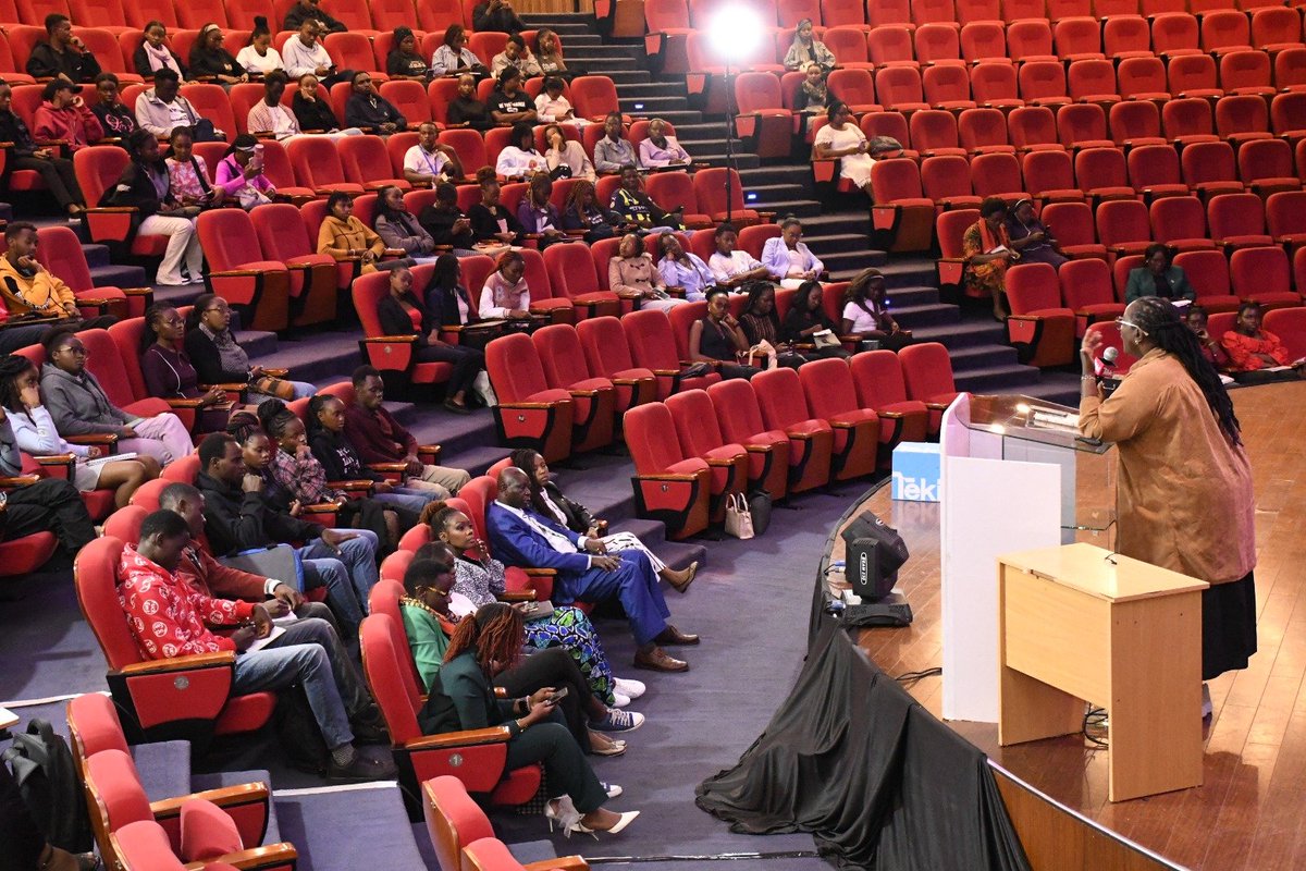 juliusmoryuki's tweet image. Where is the weirdest place have you ever found a mentor or mentee? Join this and many more interesting conversations at the TECH Women Festival.
Live link:
facebook.com/watch/live/?re…
#TechWomenFestKE
#WeAreUoN
@uonbi
@SafaricomPLC