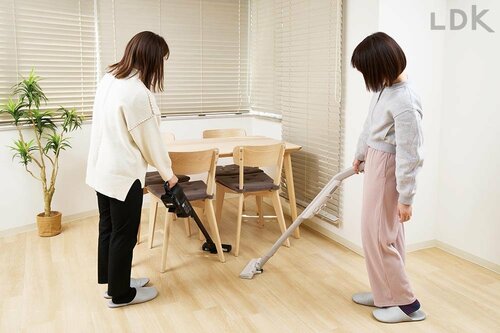 360LiFE編集部(LDK・家電批評・MONOQLO etc.) (@360life_editor) on Twitter photo 安い価格帯も登場しているゴミ回収ドック付き掃除機。でもほんとに便利なの...? ストレスがないものを徹底して探してみました。#新生活
【LDK公式】コードレス掃除機のおすすめランキング10選。紙パック式、ドック付きなど人気製品を比較【2025年】 360life.shinyusha.co.jp/articles/-/9581 <a href="/hello_ldk/">LDK編集部【公式】</a>より 安い価格帯も登場しているゴミ回収ドック付き掃除機。でもほんとに便利なの...? ストレスがないものを徹底して探してみました。#新生活
【LDK公式】コードレス掃除機のおすすめランキング10選。紙パック式、ドック付きなど人気製品を比較【2025年】 360life.shinyusha.co.jp/articles/-/9581 <a href="/hello_ldk/">LDK編集部【公式】</a>より