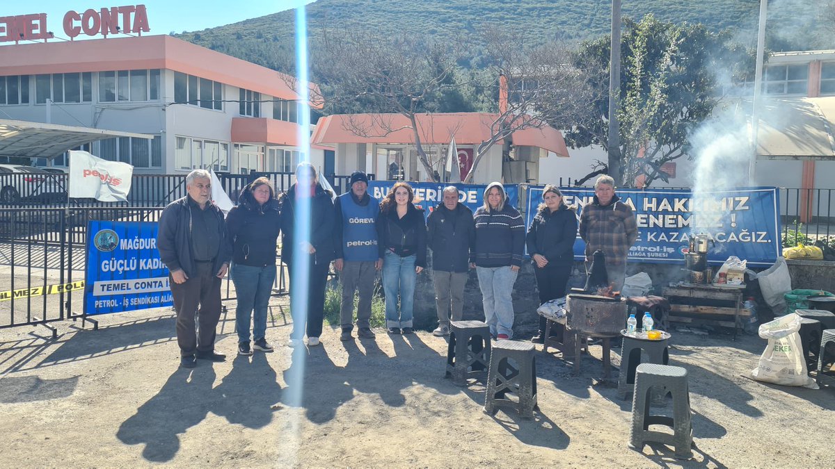 Sendikal haklarının tanınması, güvenceli ve güvenli çalışma, insanca yaşanacak ücret talepleriyle greve başlayan Temel Conta işçileri direnişin 102. gününde.

Sokaklar da fabrikalar da bizim için direniş alanı ✌🏾🙌🏾

Mutlaka kazanacaklar!