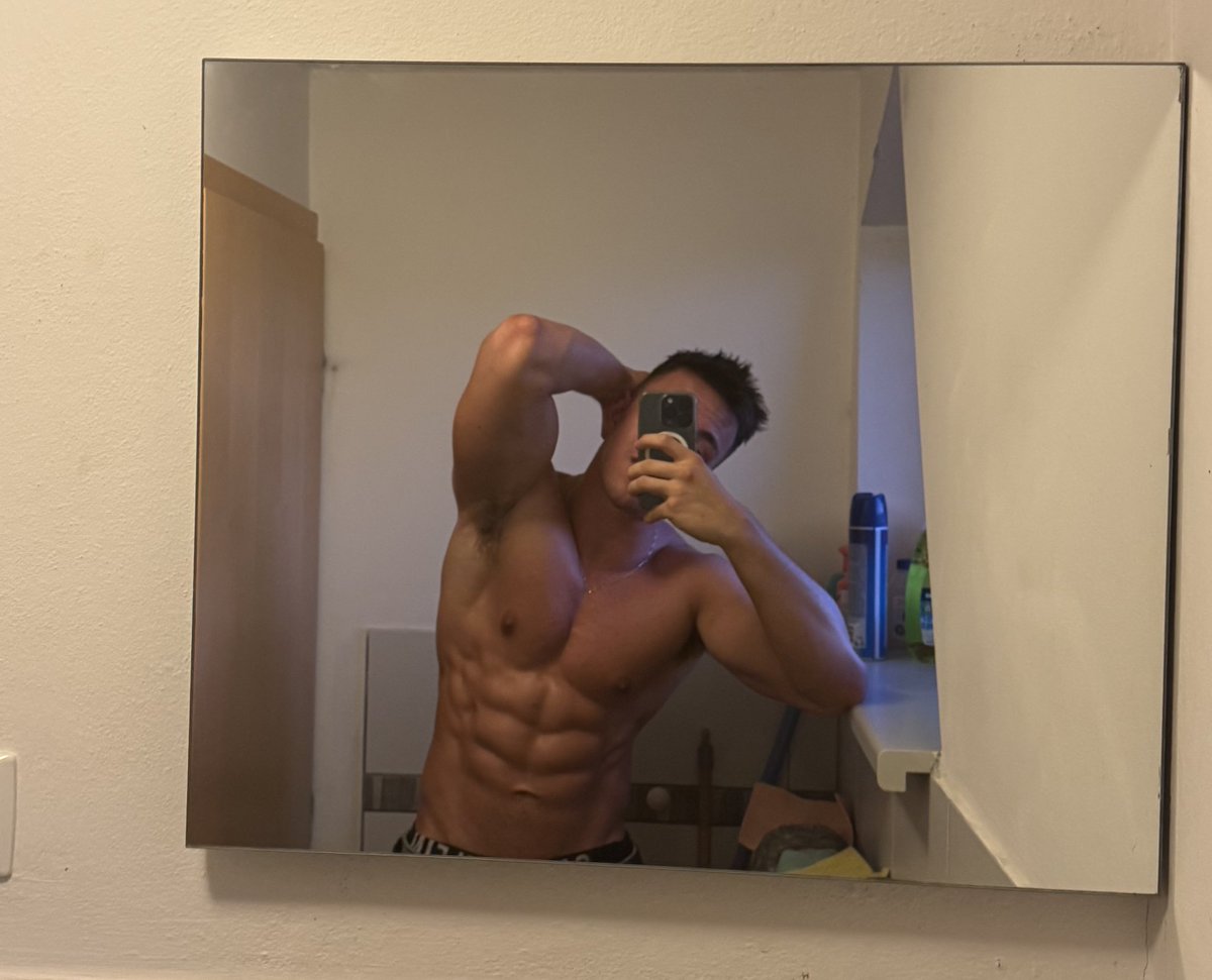 Hello guys
Today I prepared after long time for you oil muscle shows and I will look forward see you in my room🕺🏿I will appreciate any help for be close to WIN AUTOWIN contest 
Thank you all❤️😇
<a href="/Flirt4Free/">Flirt4Free</a>