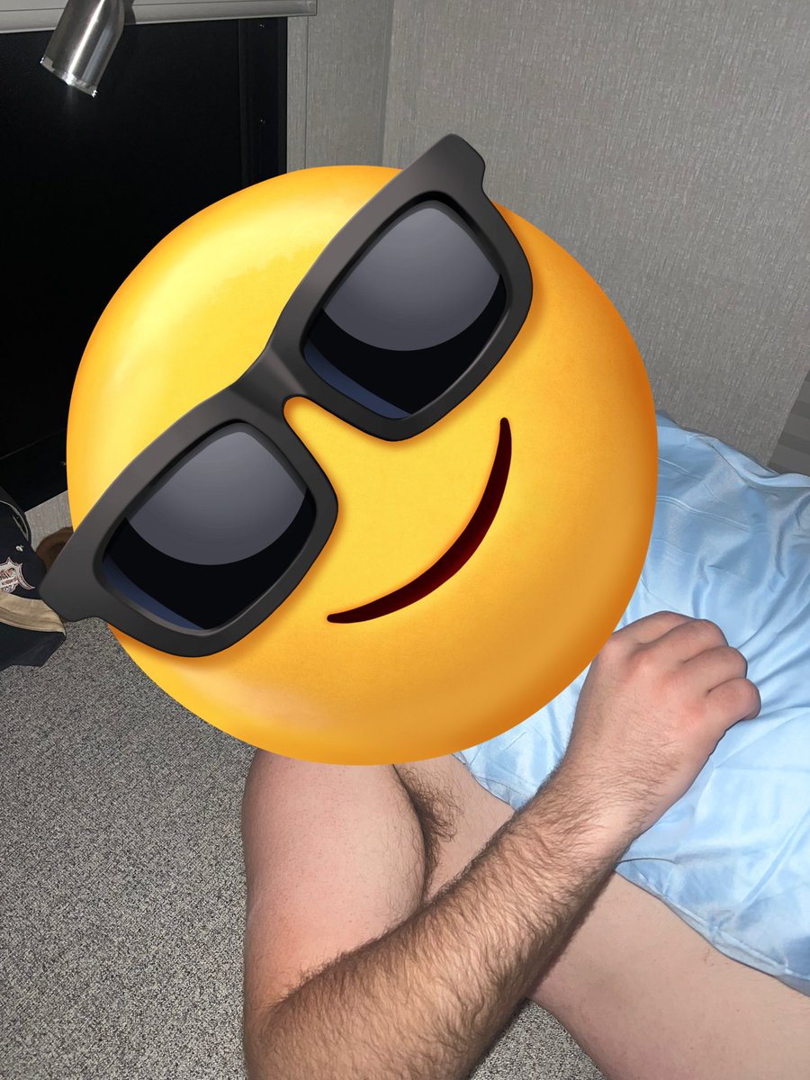 FireShrews's tweet photo. Buddy yakked in the RV on the last night of the trip. Holy #shrink buddy can not hang!!!! #BoozeGotTheBestOfHim #NoMoreRum #DUITigerWoods https://t.co/U06Qy3cmJE