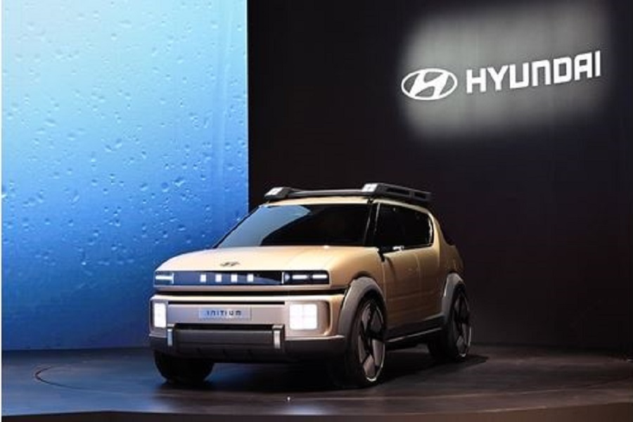 guru_drive's tweet image. Hyundai to double down on US production with new EV plant

testdriveguru.com/hyundai-to-dou…

@HMGnewsroom @BrianKempGA @GM #HMGMA #USManufacturing #EVProduction #HyundaiKia #Ioniq5 #Ioniq9 #AutoIndustry #ElectricVehicles #HyundaiMetaplant #EVExpansion #MadeInUSA @guru_drive