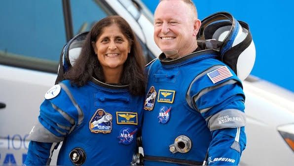 bgopu1973's tweet photo. You think YOUR plans didn’t work out?
#SunitaWilliams  and #BarryWilmore thought they were going to space for 8 days.
They ended up being stuck for 286 days.

They were LITERALLY stranded in space.

Imagine this:
👉🏾 You pack for a short trip, but instead, you’re gone for almost a year.
👉🏾 No fresh air. No real food. No way out—just waiting in the void of space.
👉🏾 No clear answer to when (or even if) you’ll make it back home.

And here we are, losing patience when:
- A 10-minute traffic jam ruins our day.
- A deal gets delayed by a few months.
- A rejection email makes us want to quit.

Perspective.

These astronauts had no control over their situation.
They couldn’t just book a return flight. They had to adapt, stay calm, and trust the process for 286 days of uncertainty.

And they made it.

If THAT isn’t the ultimate lesson in patience, endurance, and problem-solving—I don’t know what is.

Hats off to these legends for not just surviving, but making history. 

Next time life throws unexpected delays at us… let’s remember:
At least we’re not stranded in space.

Life will throw curveballs. Your plans will go sideways. Things will take WAY longer than expected.
But if these astronauts can survive nine months in space instead of eight days, you and I can handle a few detours in life.