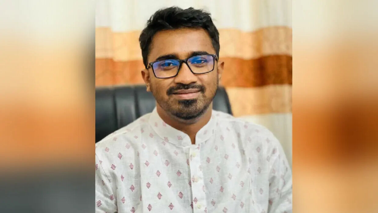 দেশবাসীকে ফাঁদে পা না দেওয়ার আহ্বান রাশেদ খানের