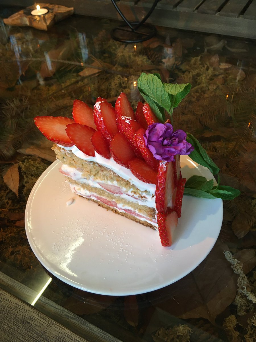 clclek's tweet image. 