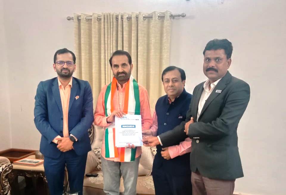ICMAICMA's tweet image. CMA Suresh Gunjalli, CMA Avijit Goswami and CMA (Dr.) Ashish P. Thatte, Council Members, ICMAI met Shri Shaktisinh Gohil, Hon&apos;ble MP (Rajya Sabha) to discuss the matters related to CMA profession including Income Tax Bill, 2025.