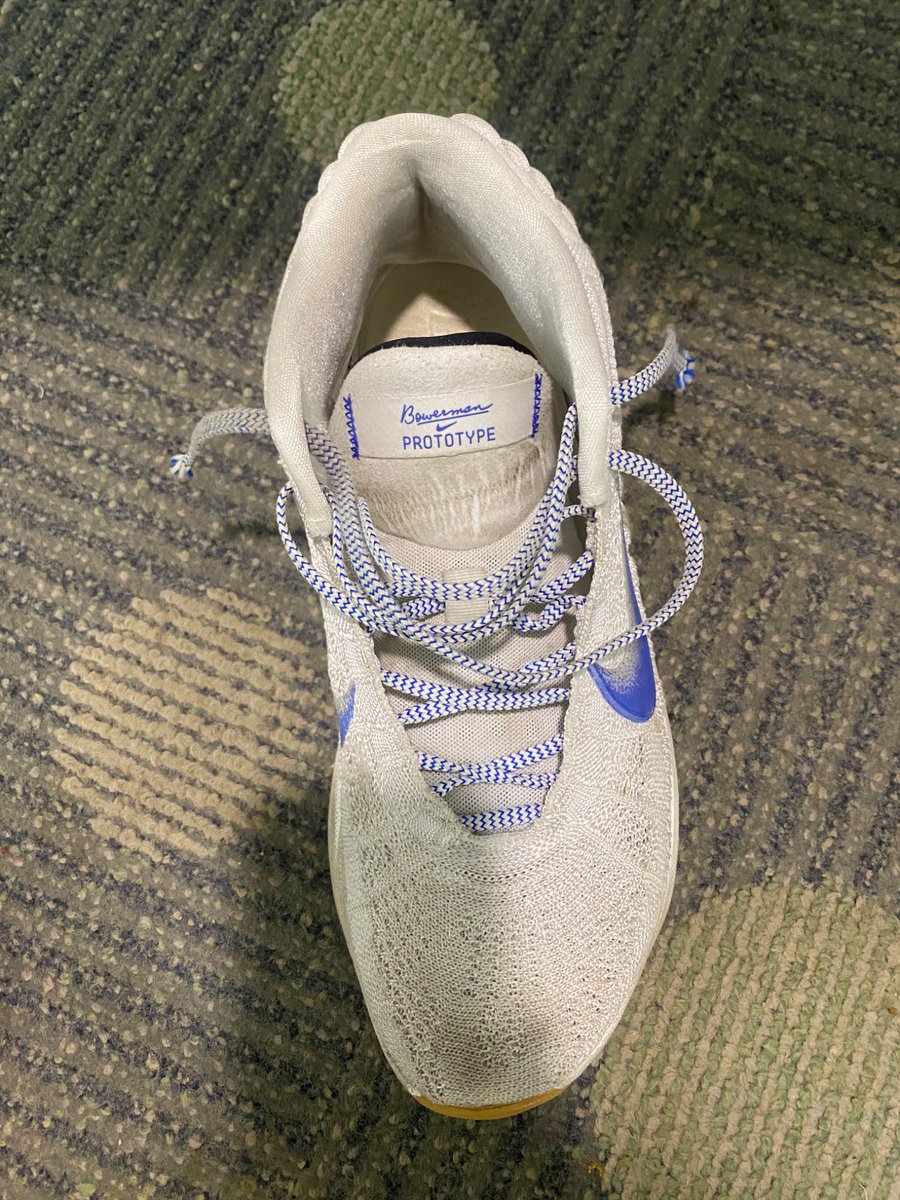 nirmiththakur's tweet photo. @nikestore @nikeukstore @nikebasketball I bought these pair of Nike shoes from London on 25 Oct. In less than 4 months the sloe is damaged. I’m from India https://t.co/Eov06gIQeG