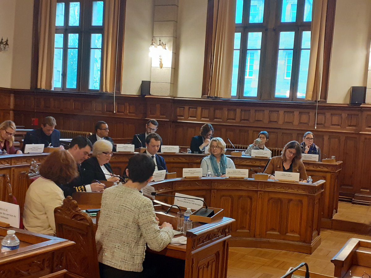 Lancement du Comité Départemental #Emploi  #Formation #Insertion par <a href="/DeputeCVautrin/">CatherineVautrin</a> <a href="/Travail_Gouv/">Ministère du Travail et de l'Emploi</a> <a href="/DEFIS_Emploi/">DEFIS Emploi Pays de Brest</a> engagé pleinement pour l'accompagnement renforcé des publics éloignés de l'emploi et soutenir les entreprises  <a href="/babiv29/">Abiven Bernadette</a>