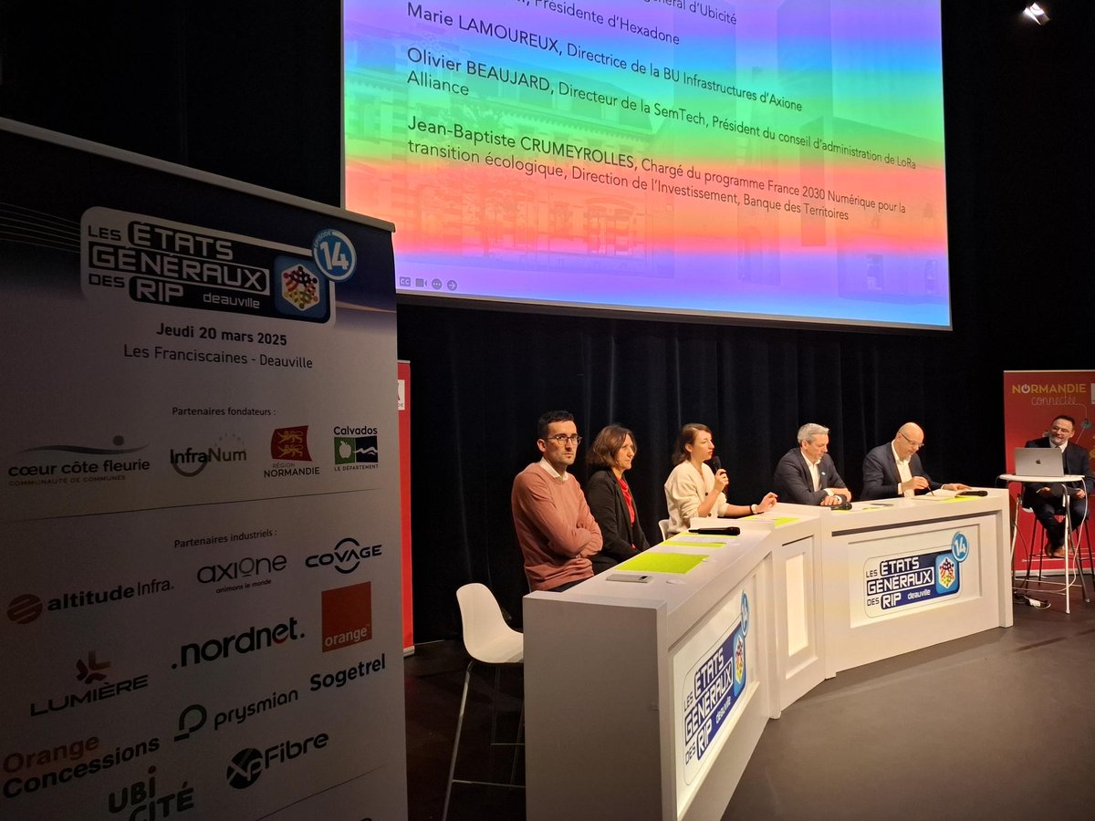 Les #RIP de 3ème génération ouvrent la voie aux #TerritoiresIntelligents et #Durables. 

Marie Lamoureux, directrice de la BU Infra, souligne lors de sa prise de parole, l'importance du partenariat public-privé et de la #fibre pour un écosystème numérique équitable. 🌐