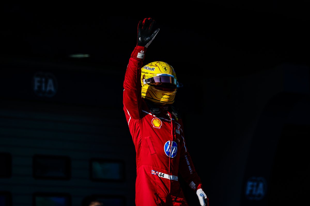 Première pole position en course sprint pour Lewis Hamilton chez Ferrari ✨

#ChineseGP #F1