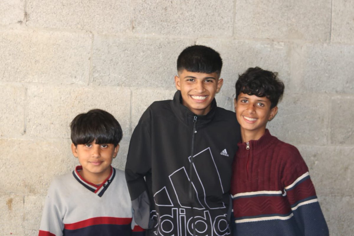 diyaa_akram12's tweet image. Hello friends, I want to tell you that my PayPal account has been suspended and I can't receive donations on it. I can receive donations here. I'm sorry. Thank you. My family needs you. gofund.me/4d7ee6b5