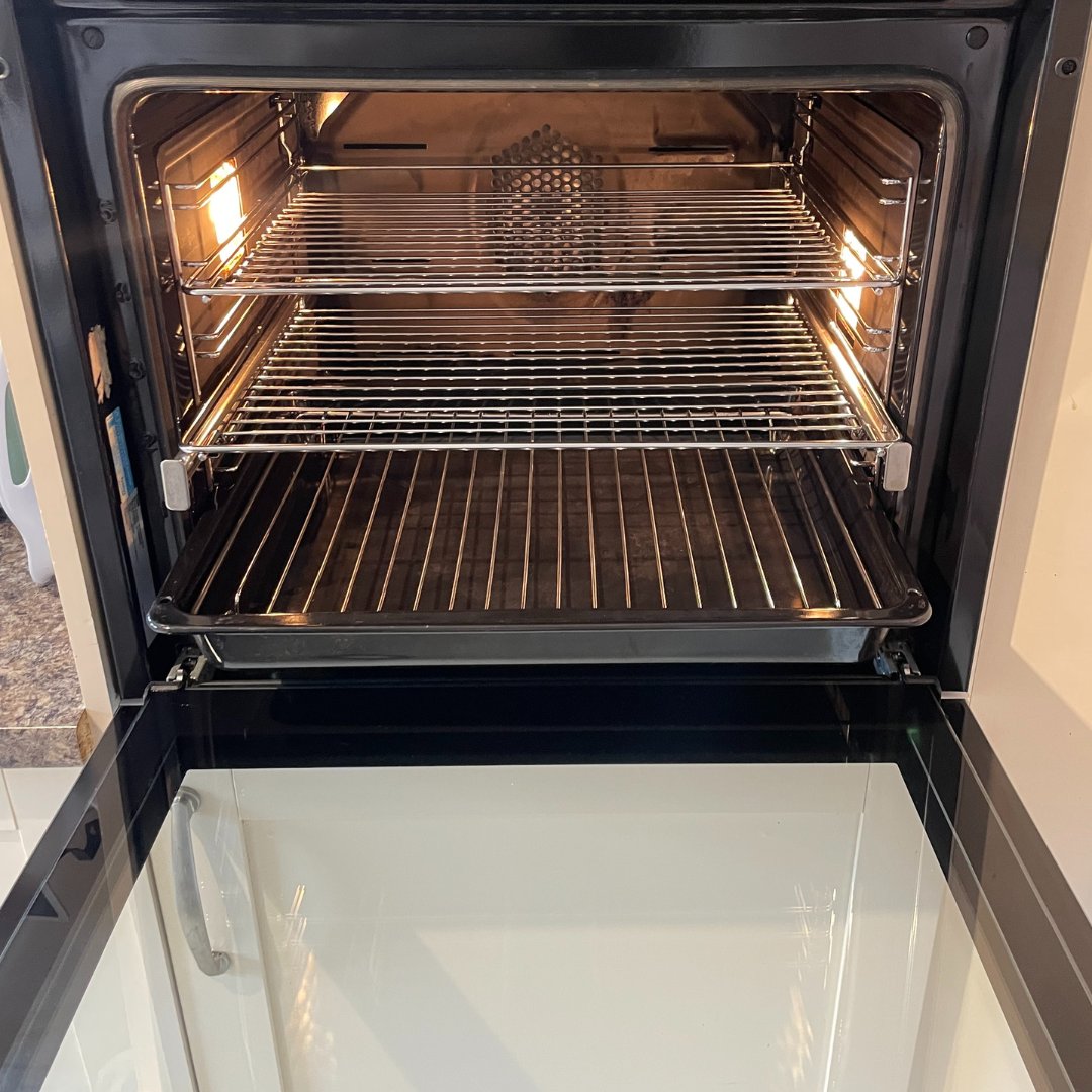 Ovenclean tweet media