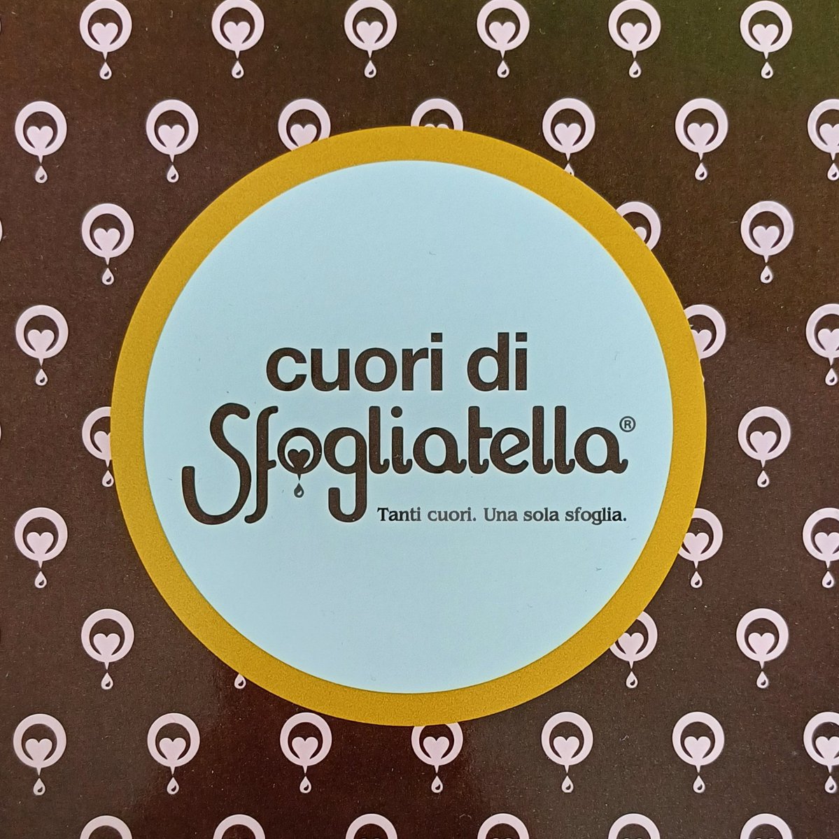 Come souvenir da Napoli avrei preferito un magnete, oppure una tazza, e invece no