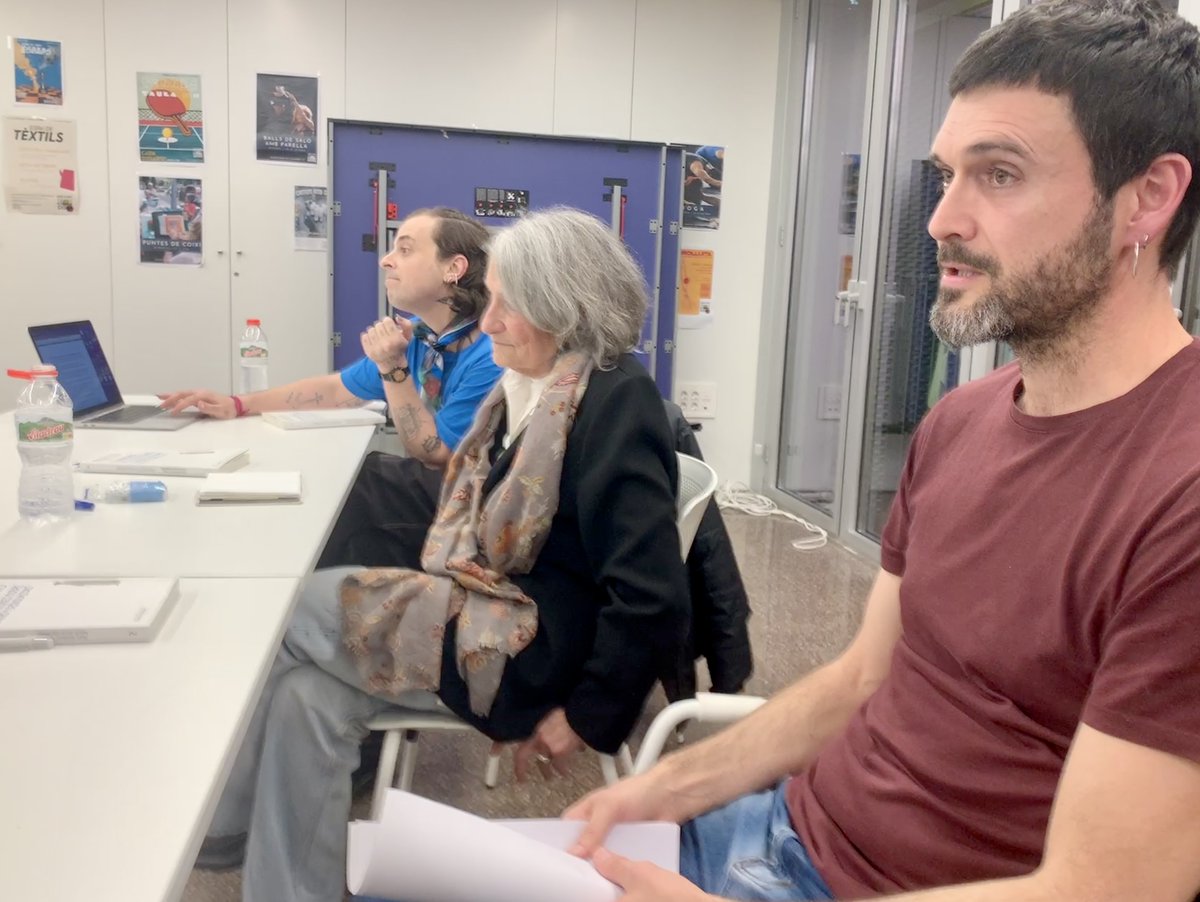 Presentat el llibre 📘 «Feminismo no es sexismo» al Casal de Barri Transformadors de Barcelona.