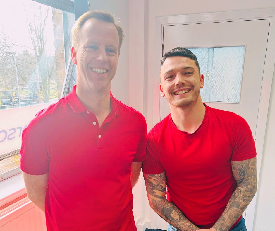 anderscott_sol's tweet image. 🔴 Happy Red Nose day 🔴

We couldn’t resist getting all dressed up in red to show our support for such a wonderful cause. 

#RedNoseDay #ComicRelief