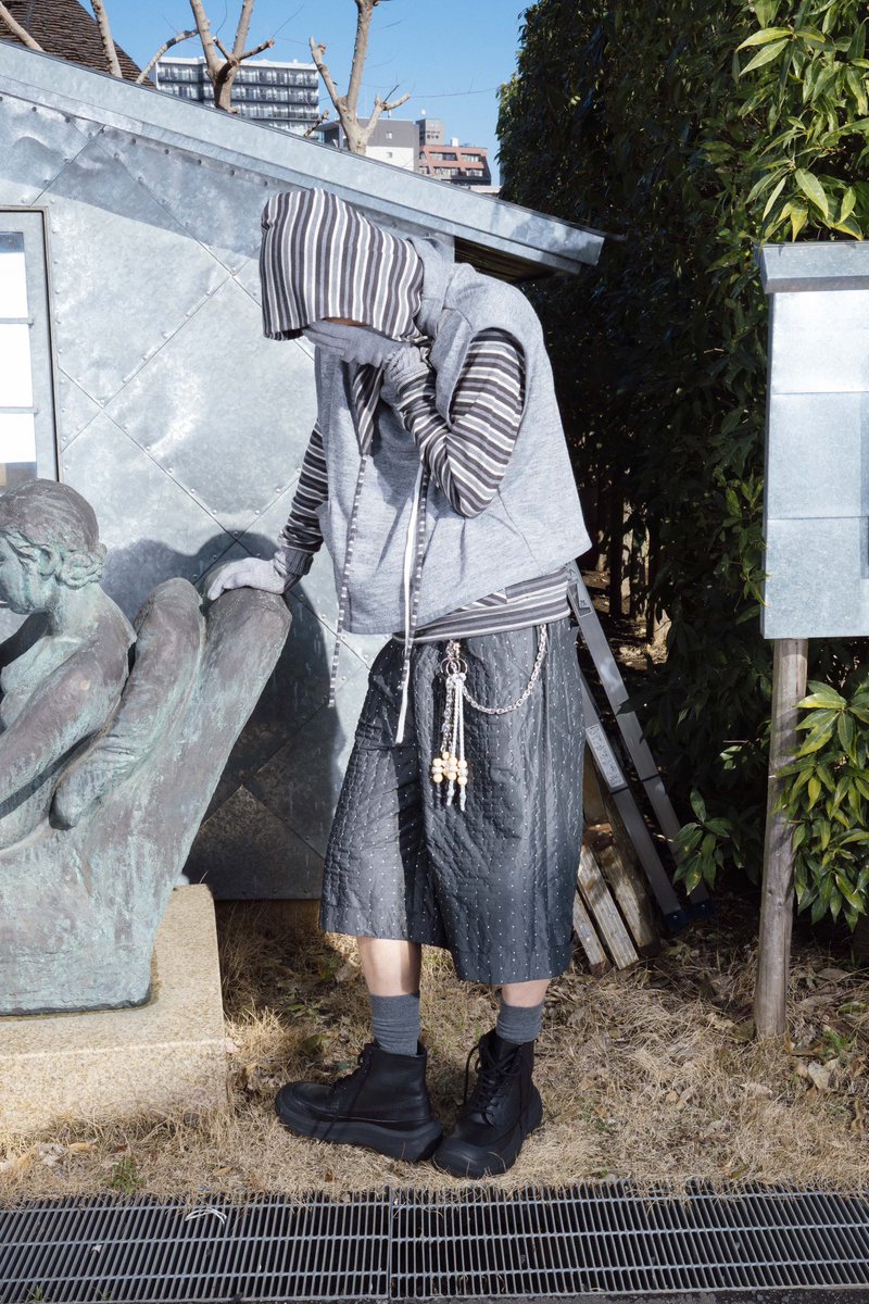 AMORPHIATOKYO's tweet photo. AMORPHIA TOKYO AUTUMN WINTER 2025 https://t.co/yYvmj18uMi