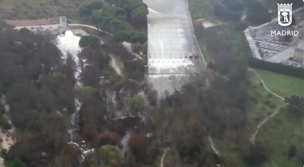 La presa de #ElPardo seguirá desembalsando las próximas horas. ¿Cuántos litros por segundo? ¿Por qué se toma esta medida? ¿Seguimos en riesgo en el barrio y #Mingorrubio? Aquí os informamos: elpardo.net/.../presa-el-p…