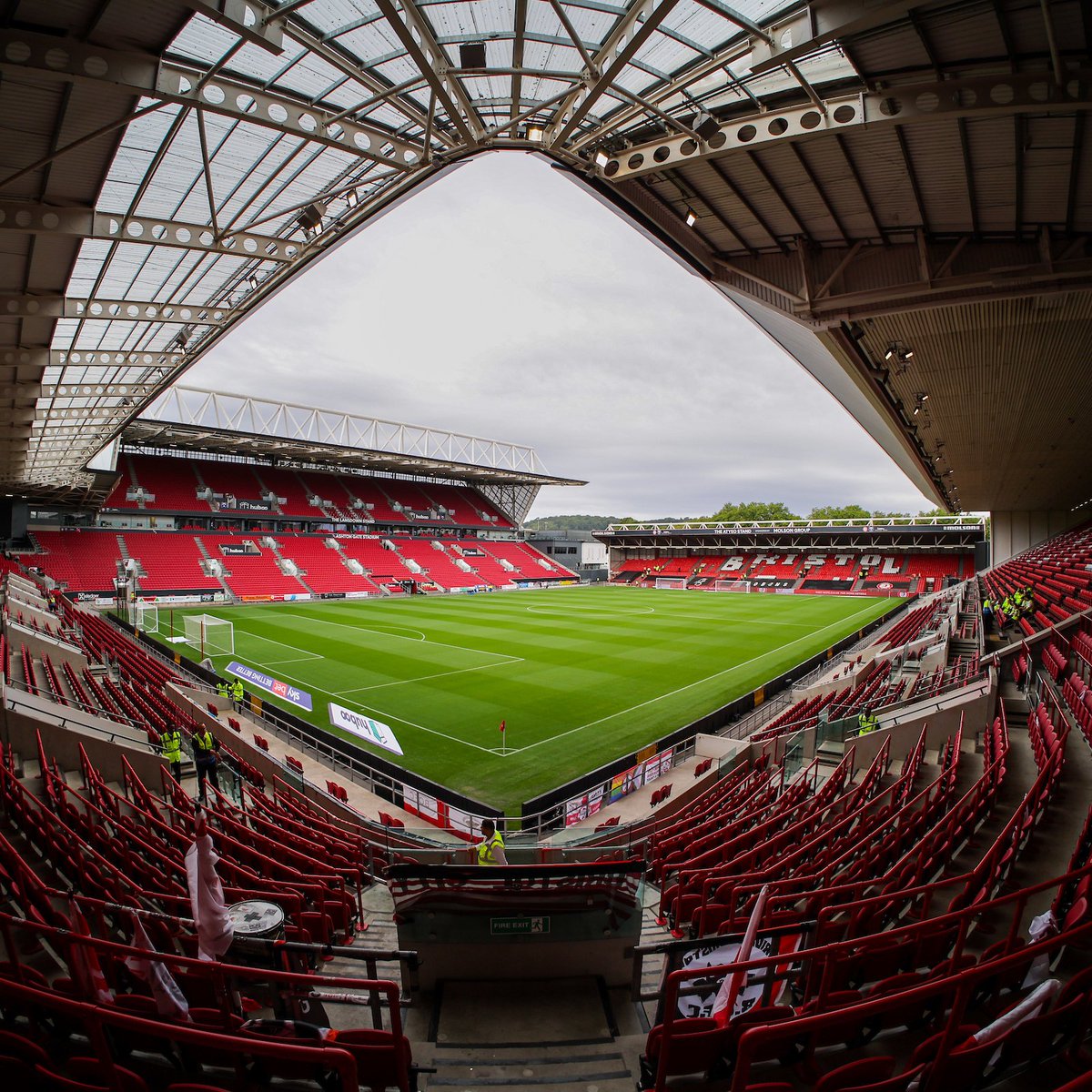 OneTeamInBristol tweet media