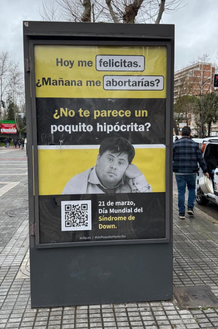 moscardol's tweet image. Hacía mucho que no veía algo que mostrara así de bien la hipocresía de la superioridad moral de la izquierda española.