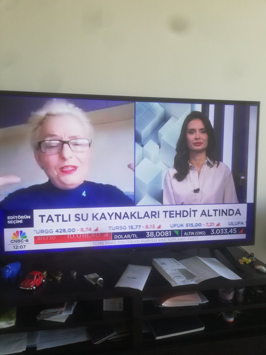 Cncb izleyip longluyorum. Su krizi dışında bir sorun var mı ülkede bilmediğimiz?